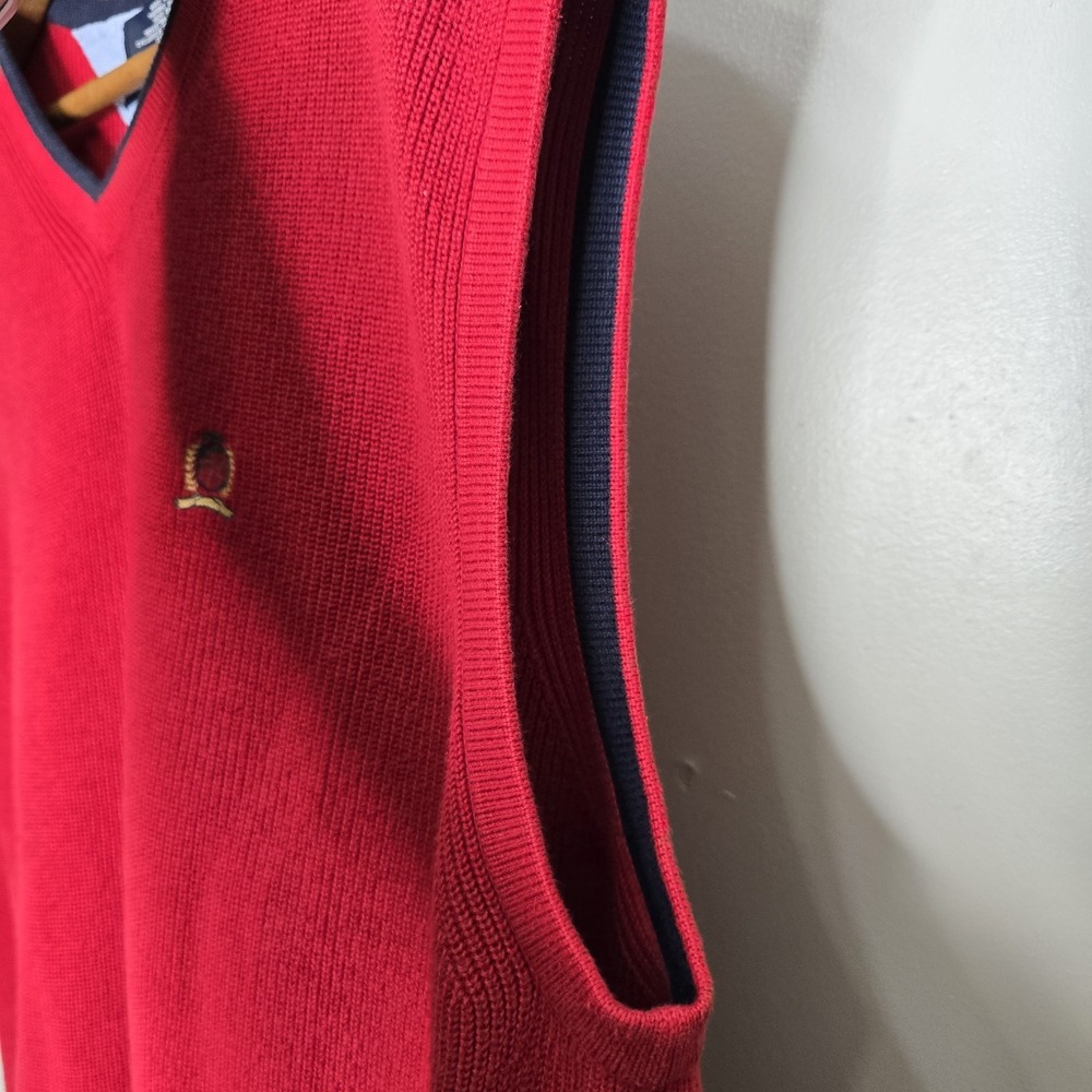Tommy Hilfiger Mens Red Ribbed Cotton V-Neck Sweater Vest XL Crest Logo Navy - Picture 9 of 12